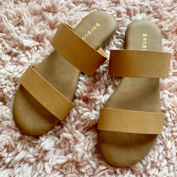 Tamber double strap sandal/slide . - Picture 3 of 4